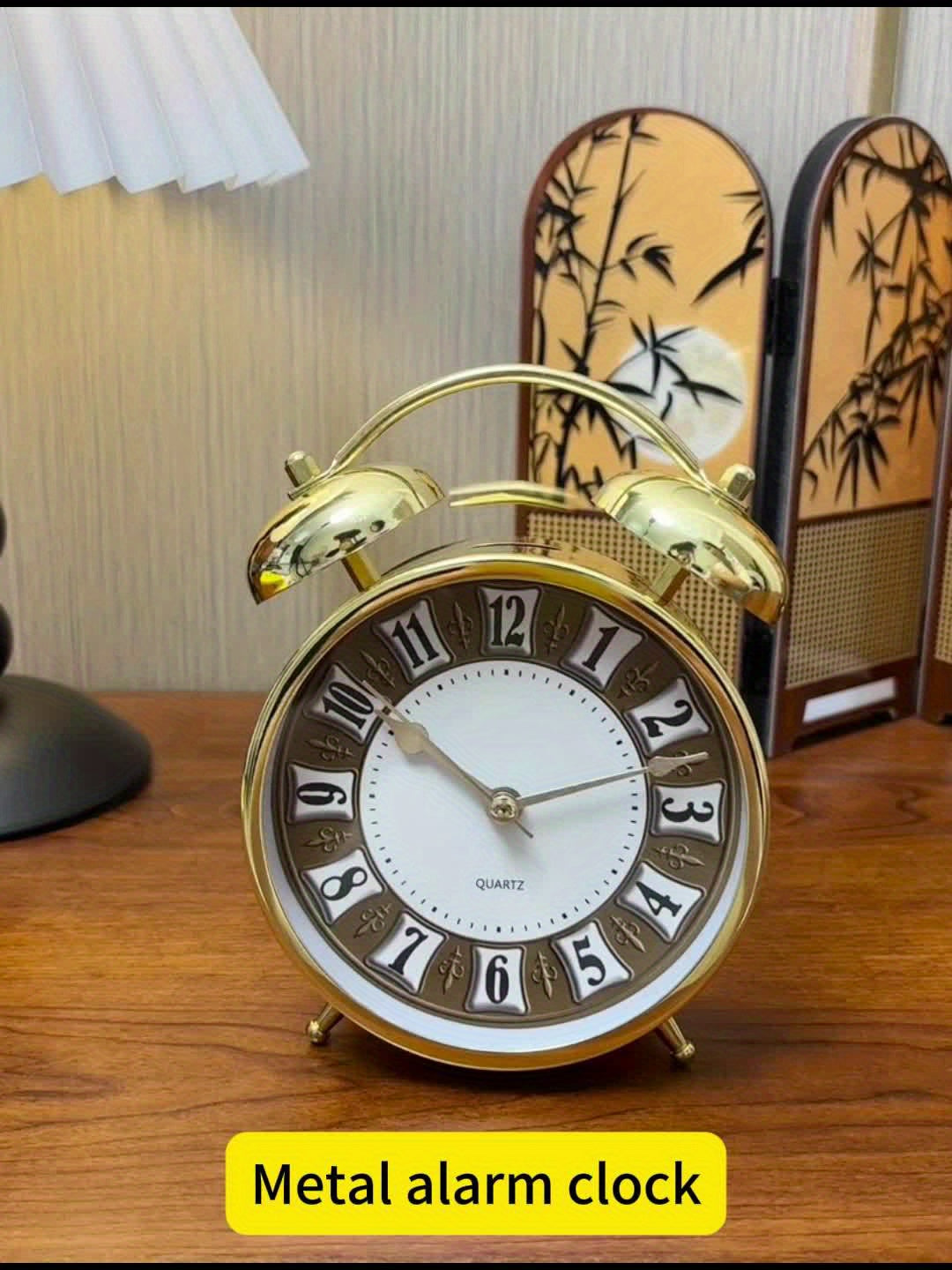 5.9-Inch Vintage Metal Retro Luxury Alarm Clock with Silent Running Time, Mechanical Double Bell Design & Night Light - Silent Alarm, Large Easy-to-Read Face, Round Arched Frame - For Bedroom, Living Room, Office, Dorm - Compatible With Aa Batteries