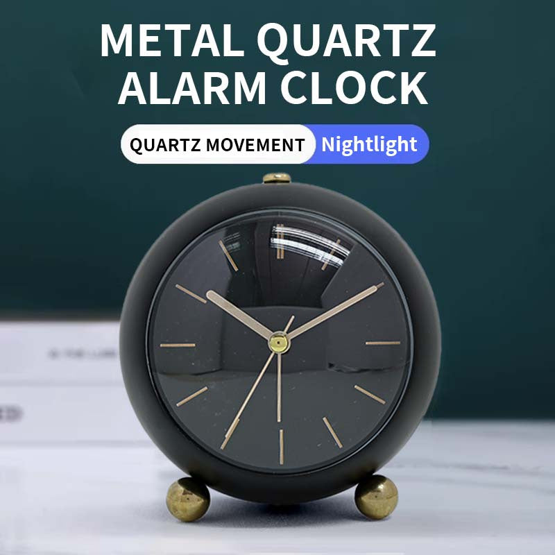 1pc of 5-Inch Multicolored Compact Alarm Clock, Round Clock with a Metallic Feel, Creative And Stylish, Portable Silent Bedside Clock, Suitable for Bedroom And Living Room Decoration, Perfect As a Gift for Christmas, Valentine'S Day, And New Year